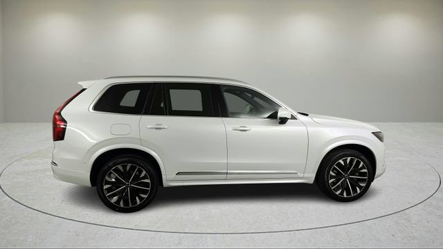 Used 2026 Volvo XC90 B6 Plus w/ Protection Package AWD/4WD image 3