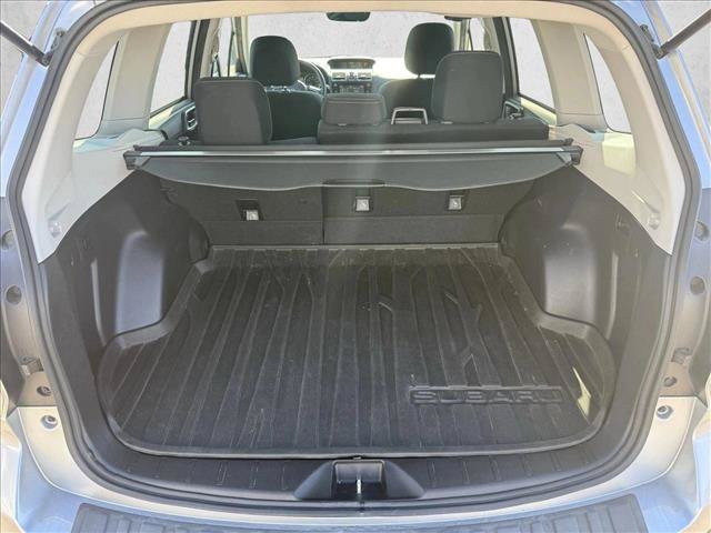 Used 2017 Subaru Forester 2.5i Premium w/ All-Weather Package AWD/4WD image 17