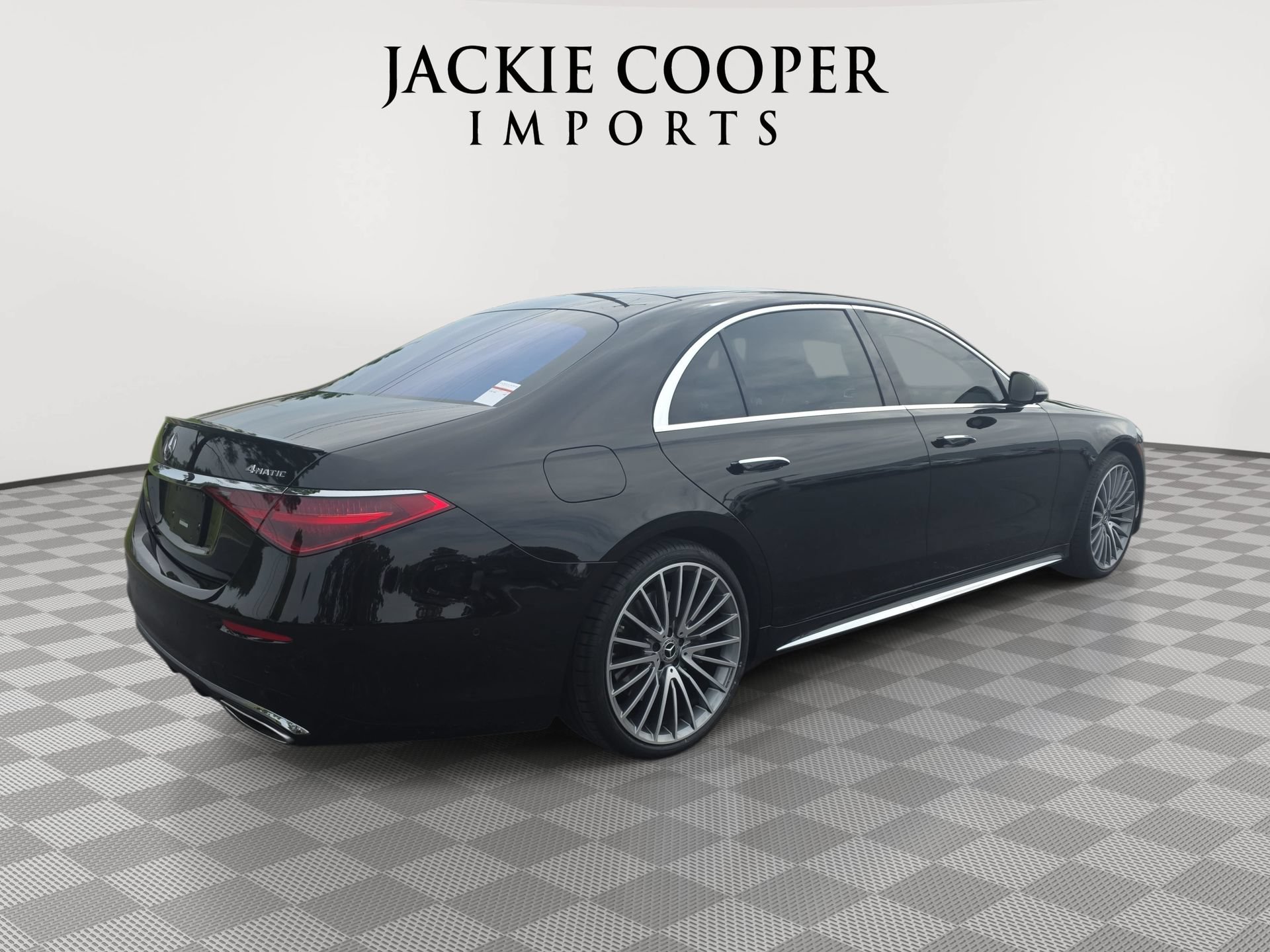 Used 2024 Mercedes-Benz S 580 4MATIC Sedan image 5