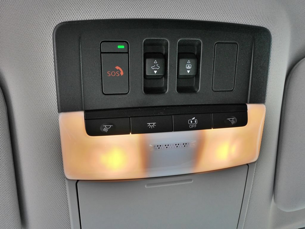 Used 2023 Nissan Pathfinder Platinum AWD/4WD image 31