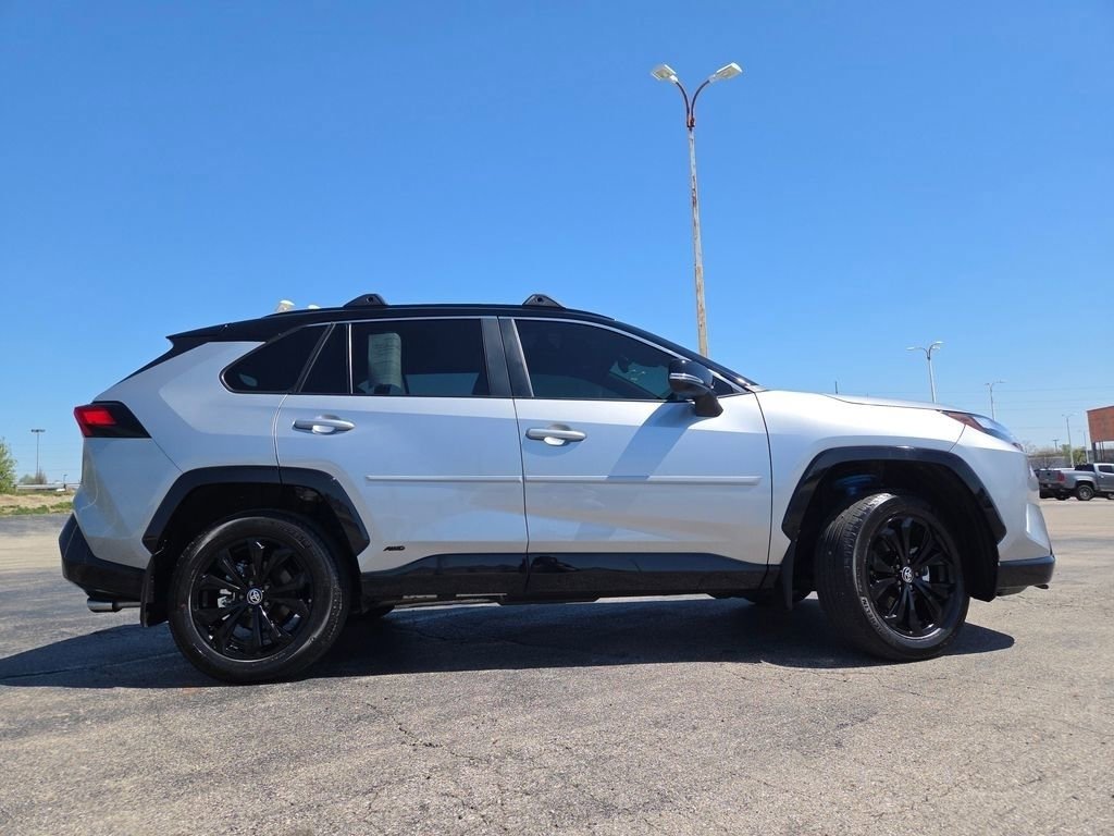 Used 2025 Toyota RAV4 XSE w/ Weather Package image 27