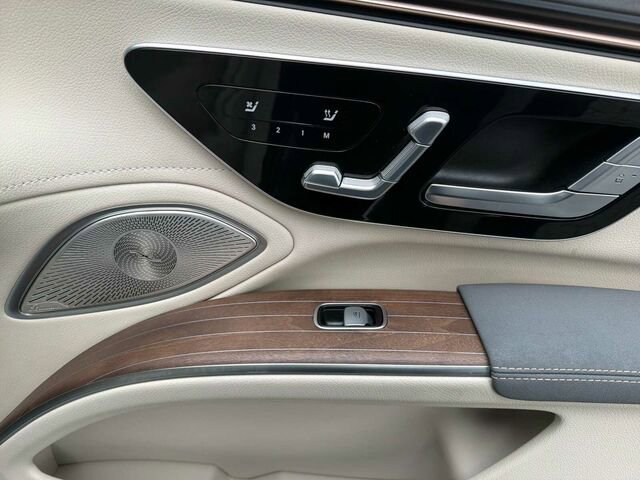 Certified 2023 Mercedes-Benz EQS 580 4MATIC Sedan image 22