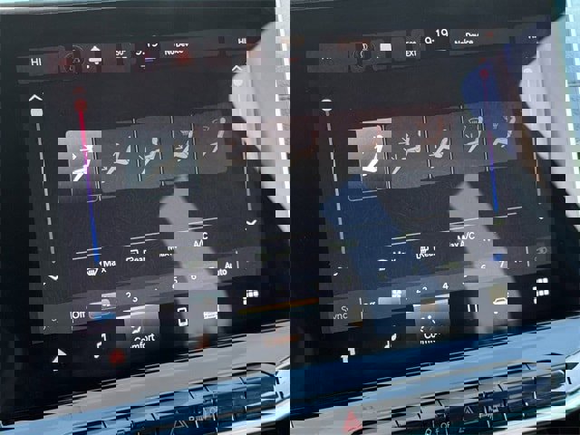 Used 2023 Jeep Compass Trailhawk image 19