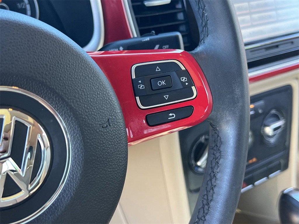 Used 2015 Volkswagen Beetle 1.8T image 25