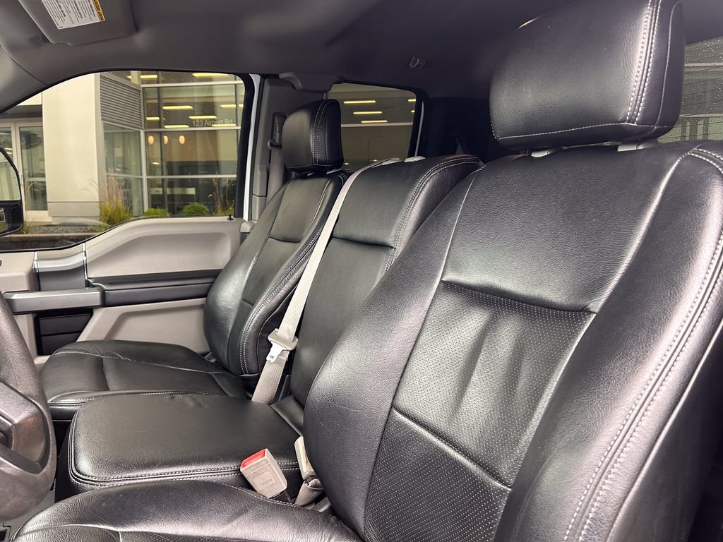 Used 2019 Ford F250 XLT w/ XLT Premium Package AWD/4WD image 28