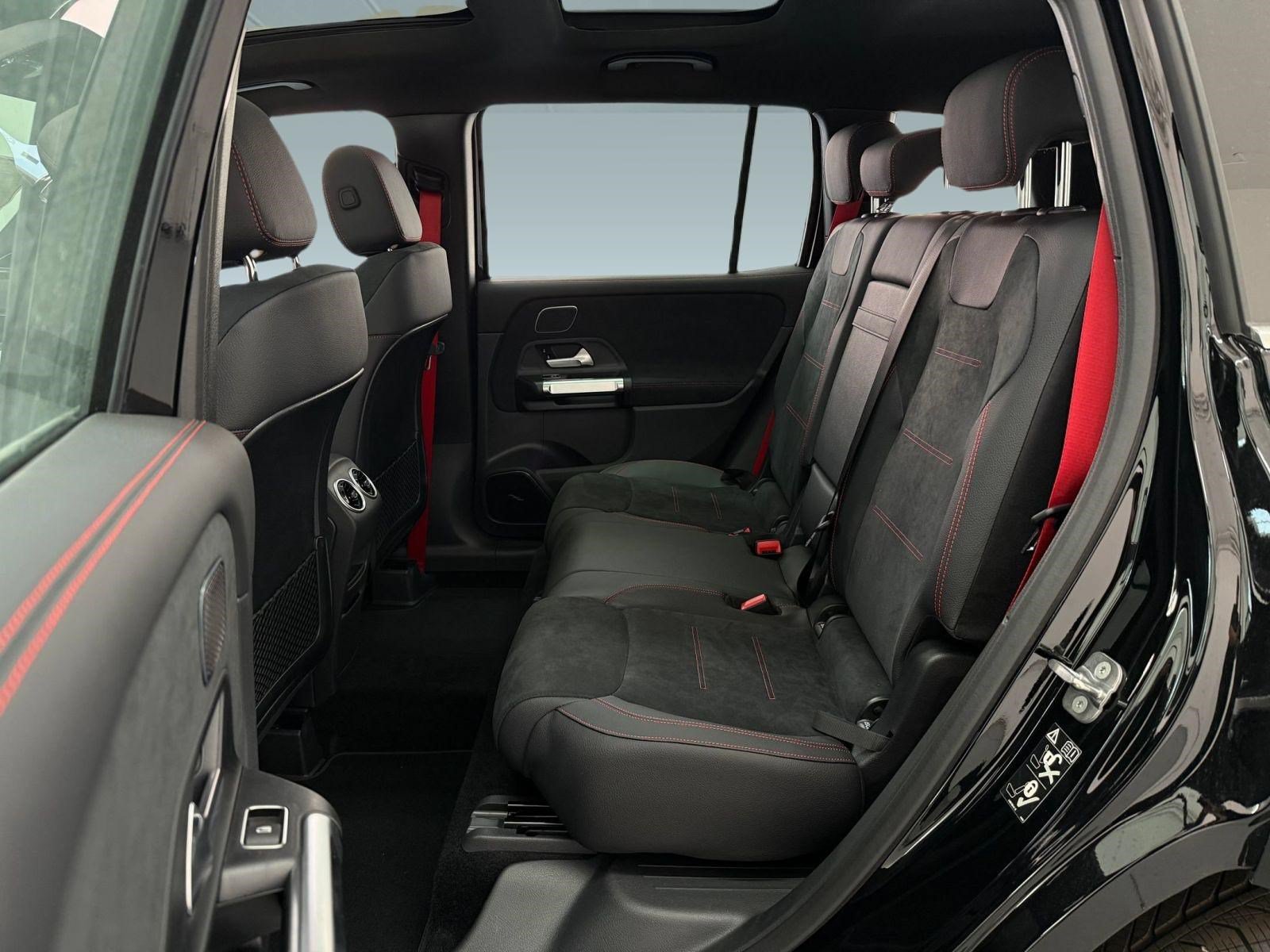 New 2026 Mercedes-Benz GLB 35 AMG 4MATIC image 12