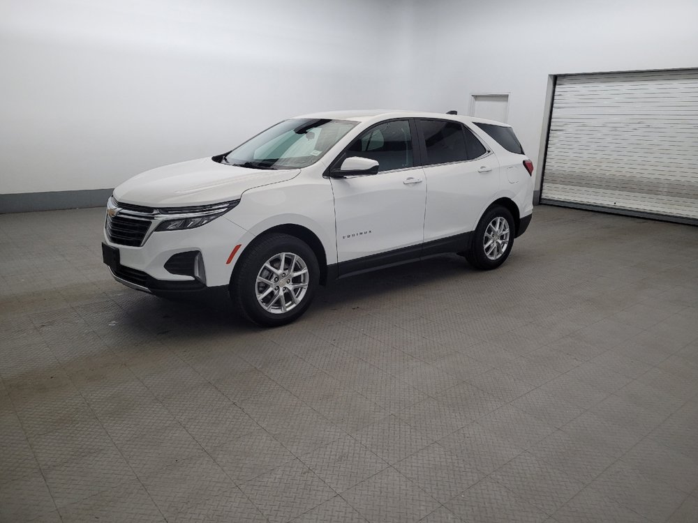 Used 2023 Chevrolet Equinox LT AWD/4WD image 2