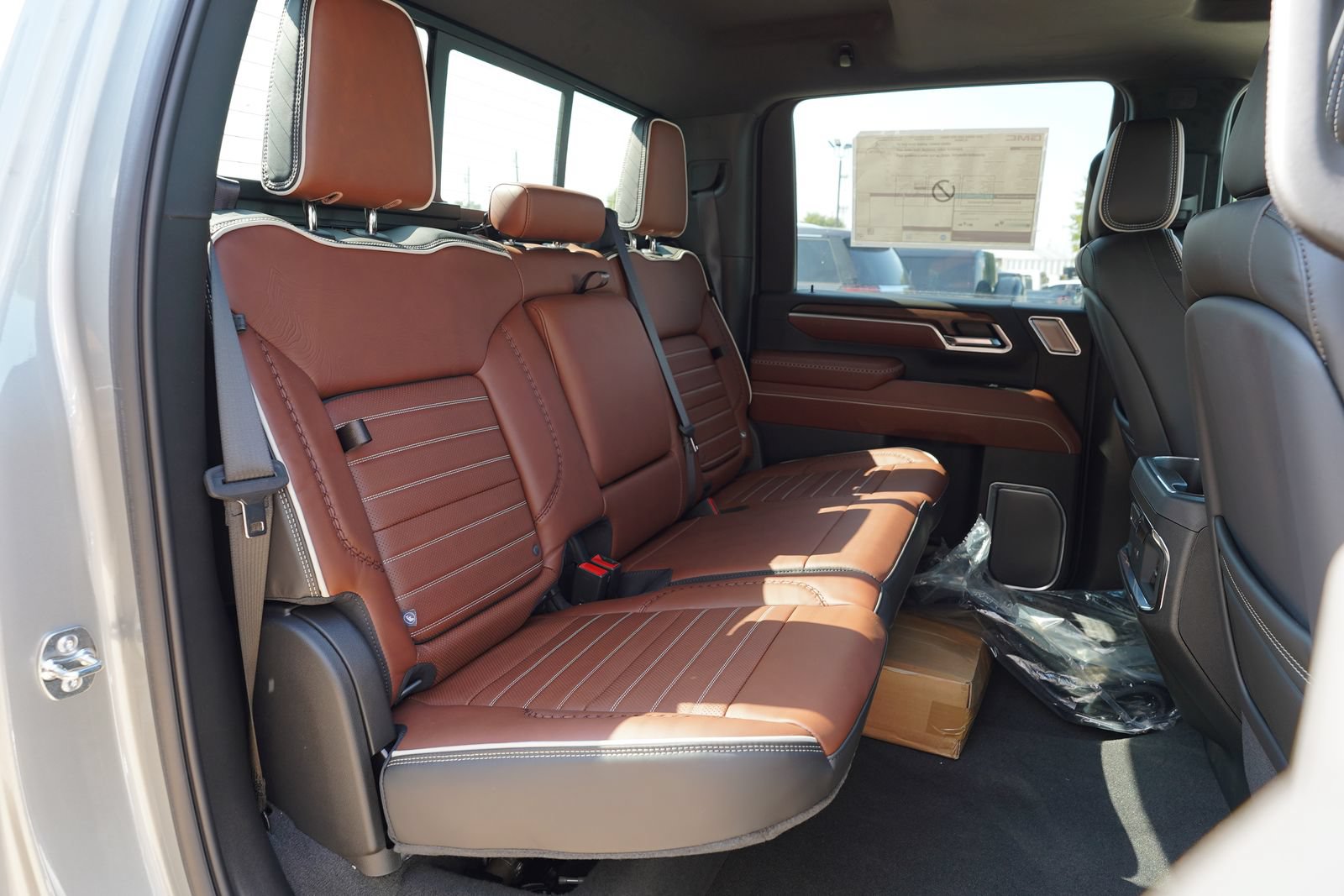 New 2026 GMC Sierra 3500 Denali Ultimate AWD/4WD image 23