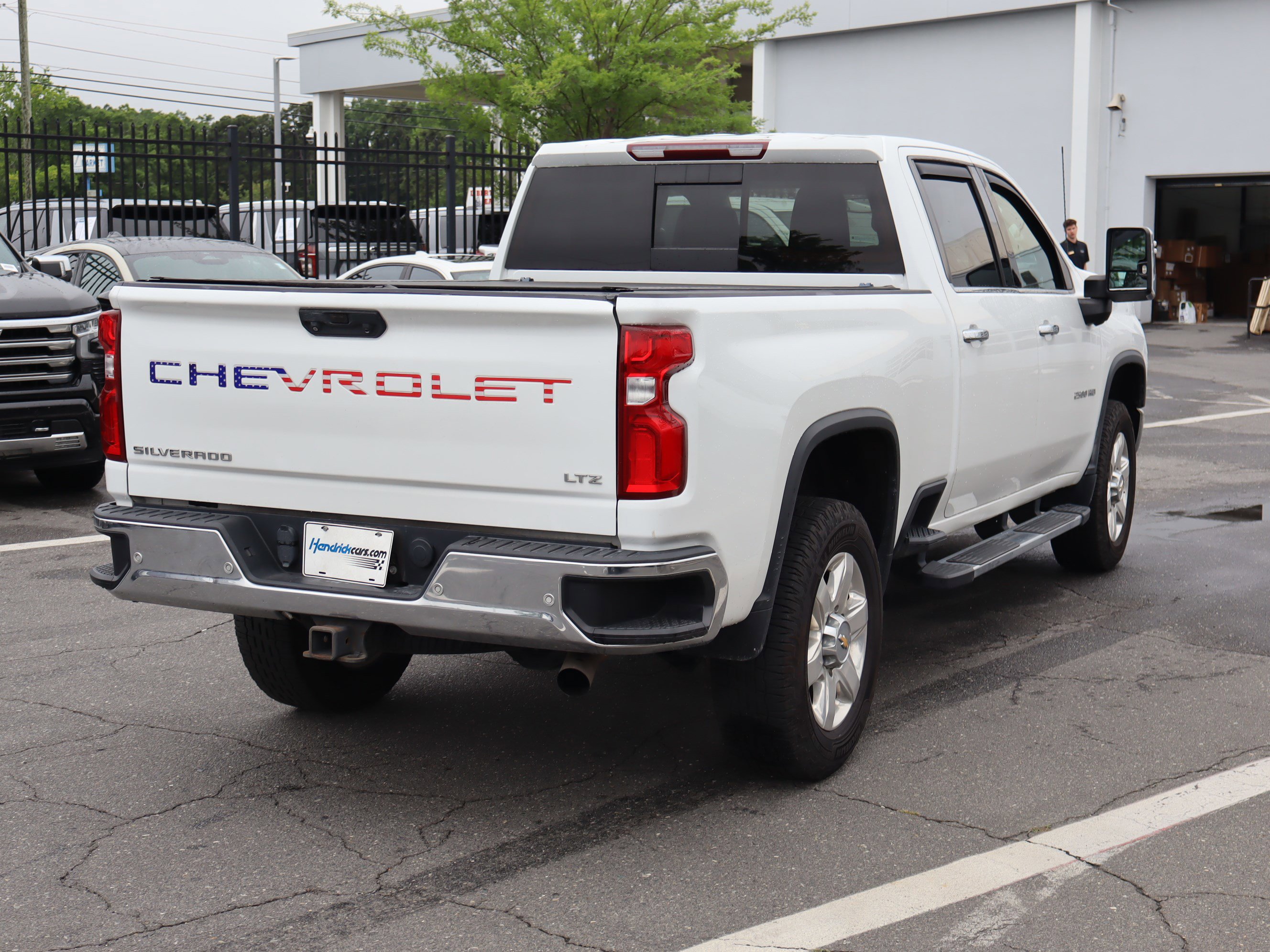 Used 2022 Chevrolet Silverado 2500 LTZ w/ LTZ Plus Package AWD/4WD image 11
