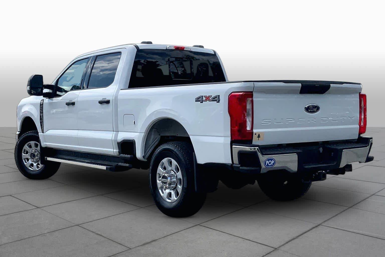 Used 2023 Ford F250 XLT w/ Snow Plow Prep Package AWD/4WD image 12