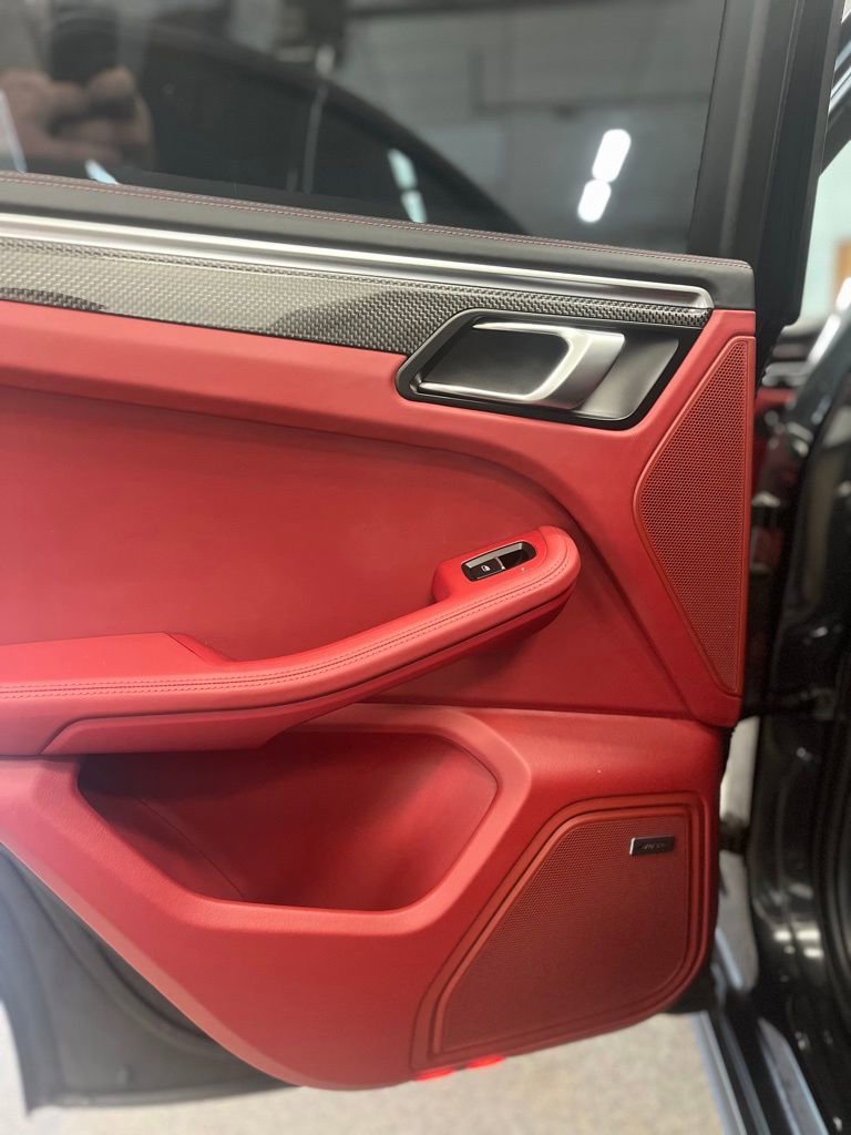 Used 2023 Porsche Macan GTS AWD/4WD image 9