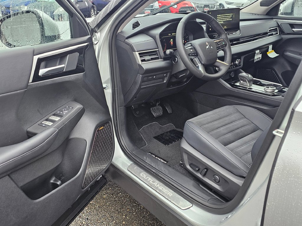 New 2026 Mitsubishi Outlander SE AWD/4WD image 15