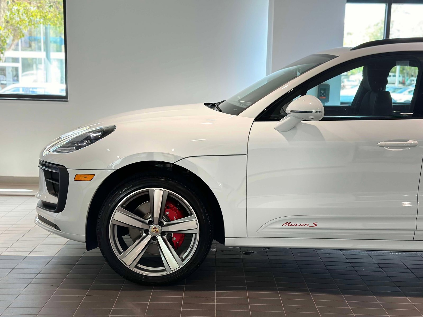 New 2026 Porsche Macan S image 11