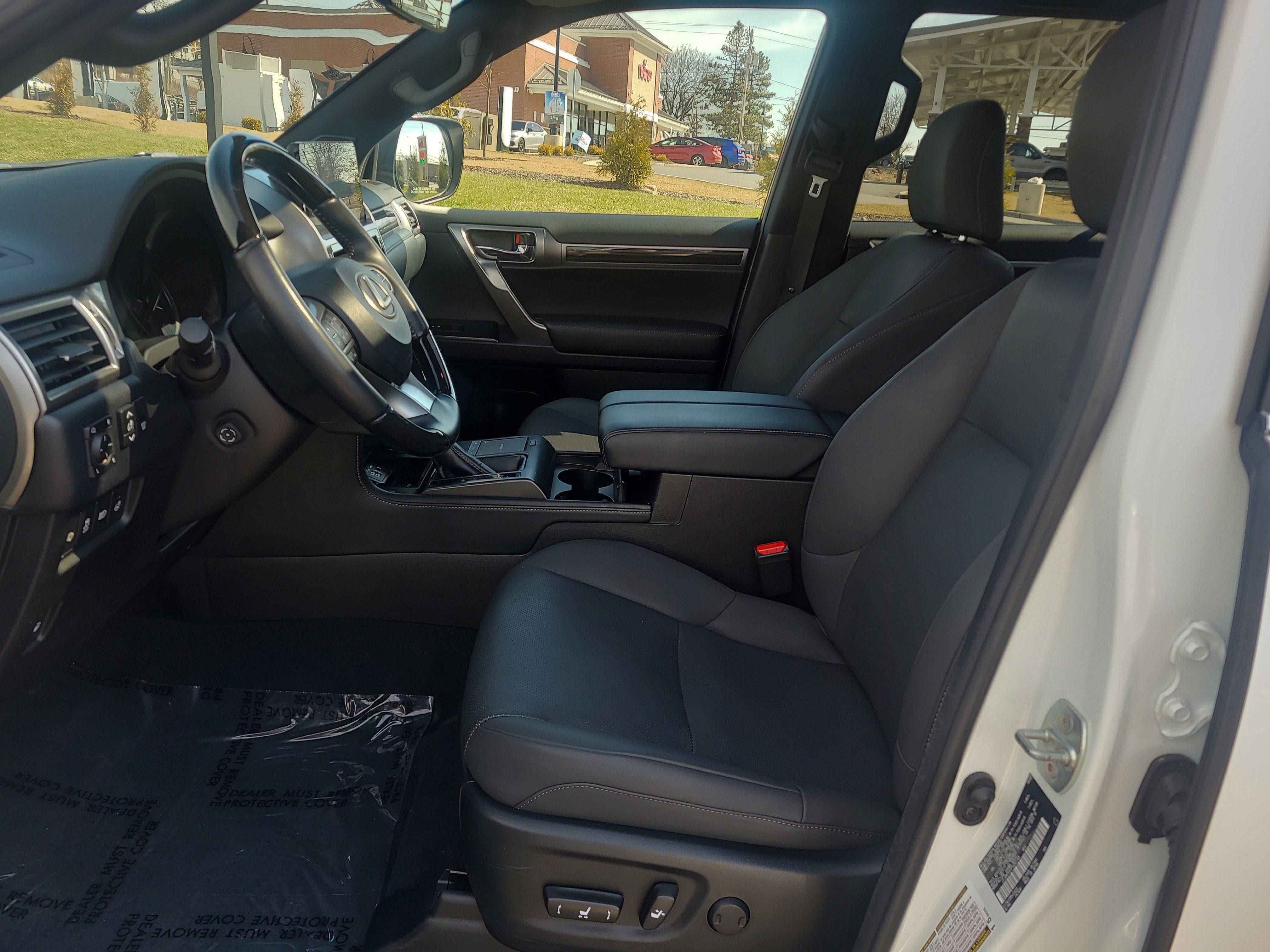 Used 2023 Lexus GX 460 Premium image 17