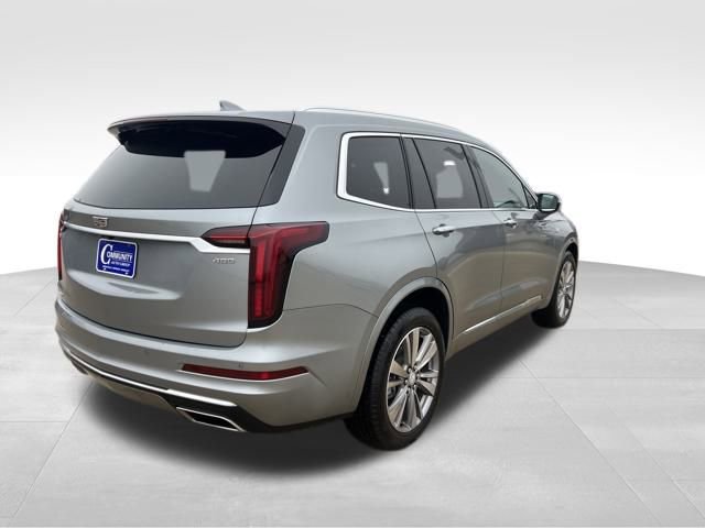 Used 2025 Cadillac XT6 Premium Luxury image 9