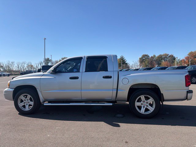 Used 2007 Dodge Dakota SLT w/ Sport Appearance Group AWD/4WD image 13