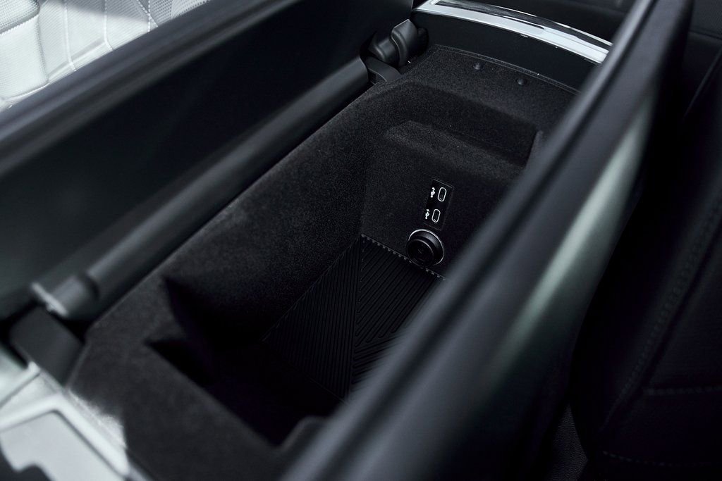 Used 2024 BMW 760i xDrive image 68