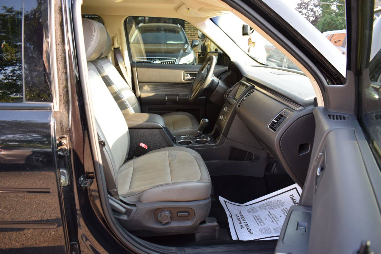 Used 2019 Ford Flex SEL w/ Equipment Group 202A AWD/4WD image 33