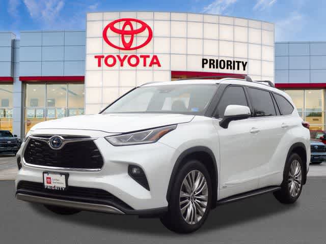 Used 2022 Toyota Highlander Platinum