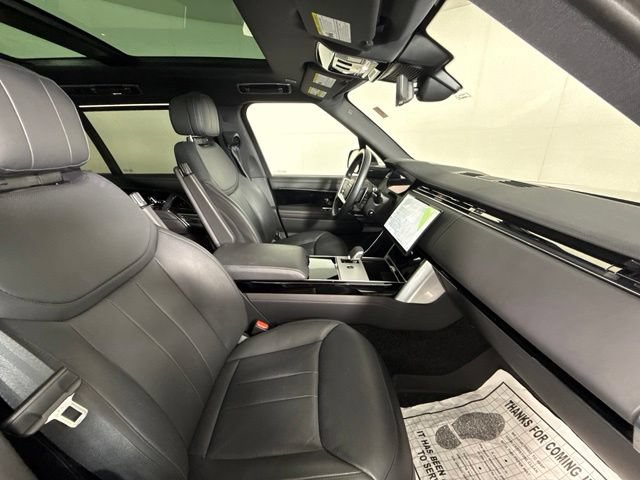 Used 2024 Land Rover Range Rover Long Wheelbase SE AWD/4WD image 27
