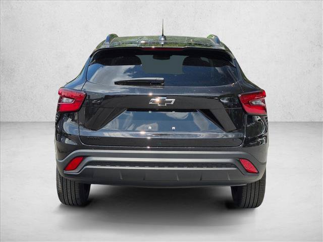 New 2026 Chevrolet Trax LT w/ Midnight Edition FWD image 8