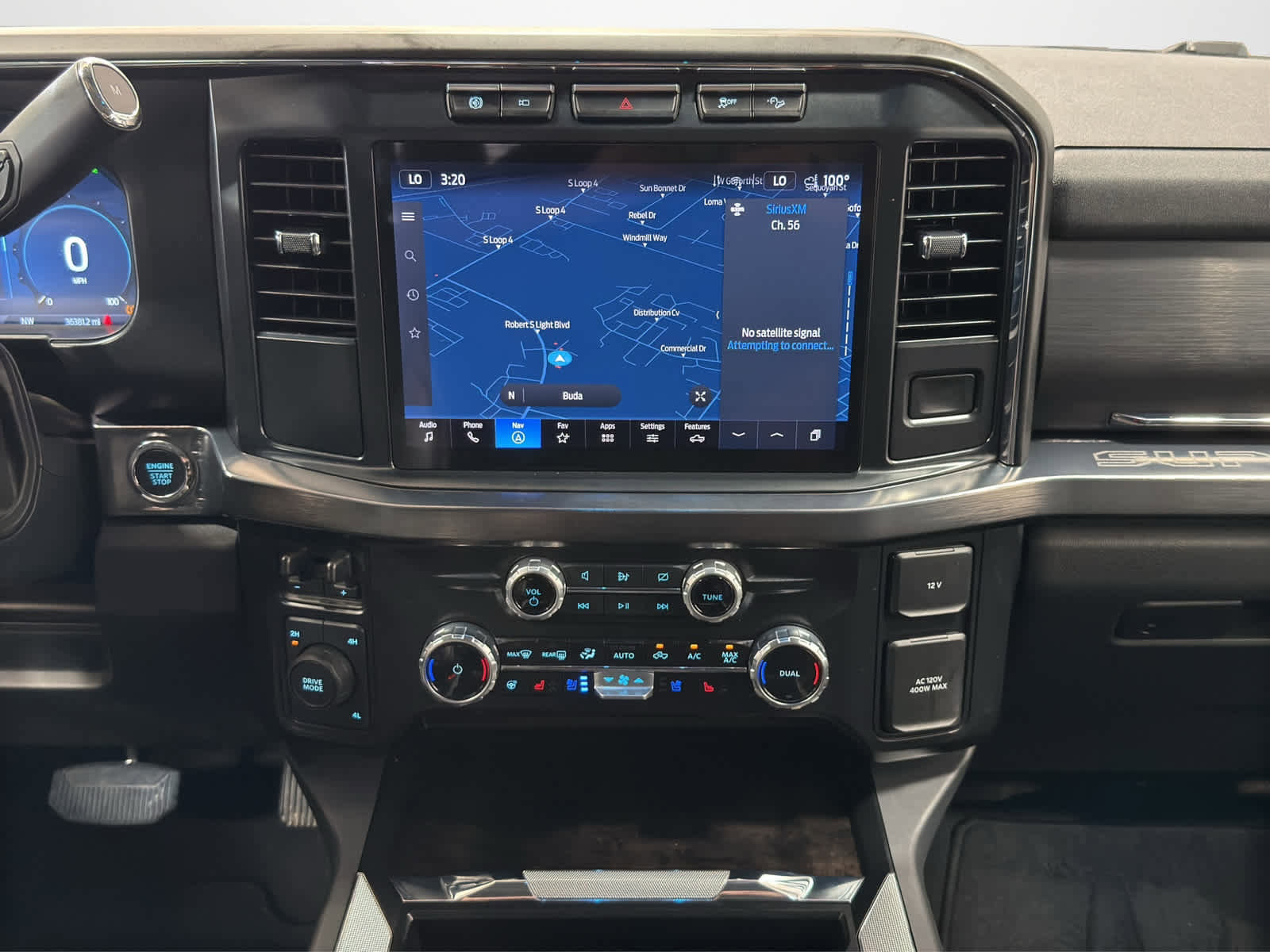 Used 2024 Ford F350 Lariat w/ FX4 Off-Road Package image 18