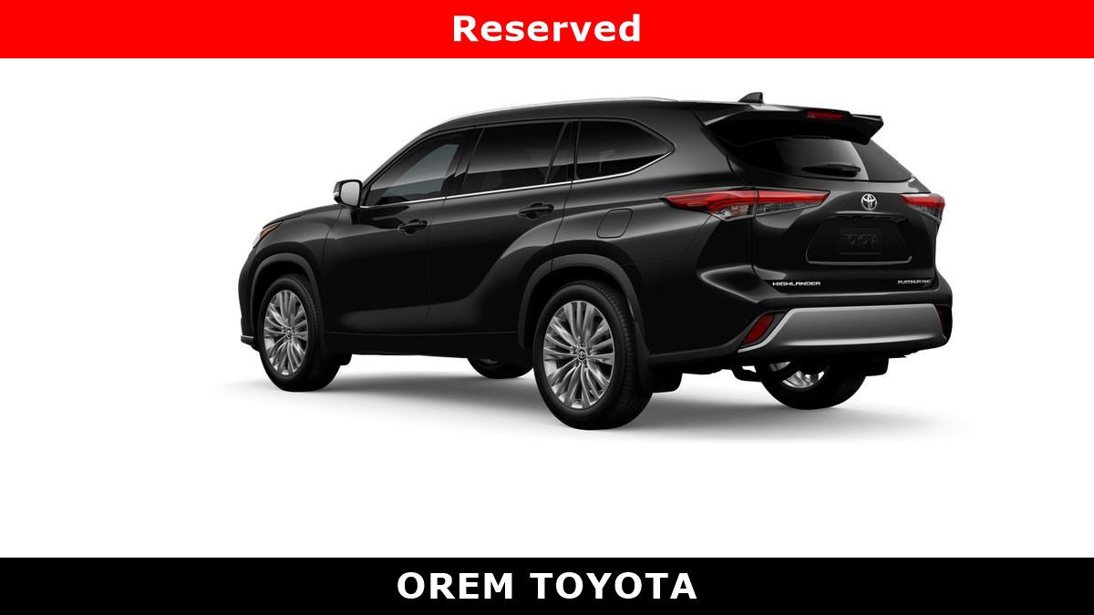 New 2026 Toyota Highlander Platinum image 6