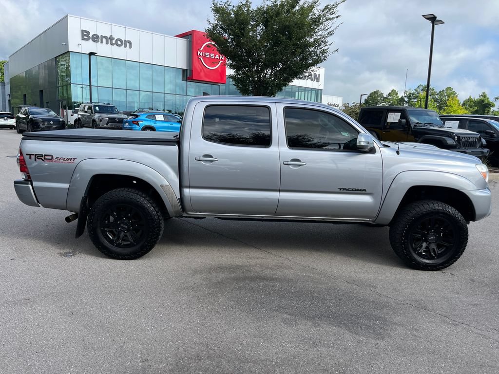 Used 2015 Toyota Tacoma PreRunner w/ TRD Sport Package RWD image 7