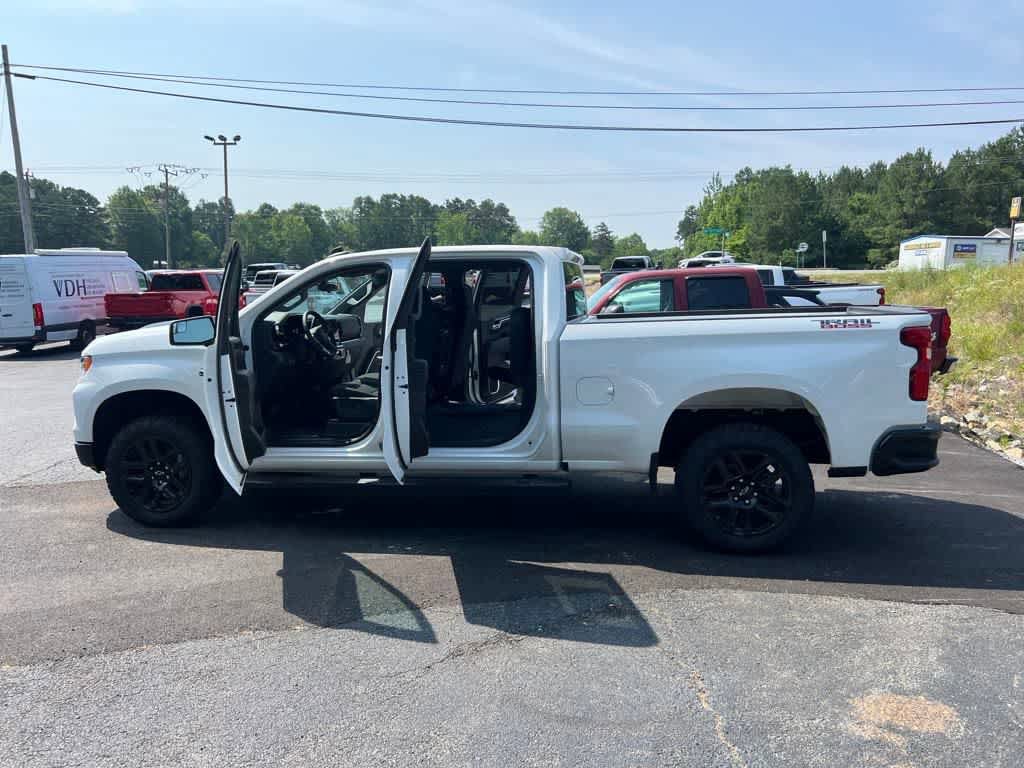 New 2024 Chevrolet Silverado 1500 LT Trail Boss w/ LPO, Dark Essentials Package image 42
