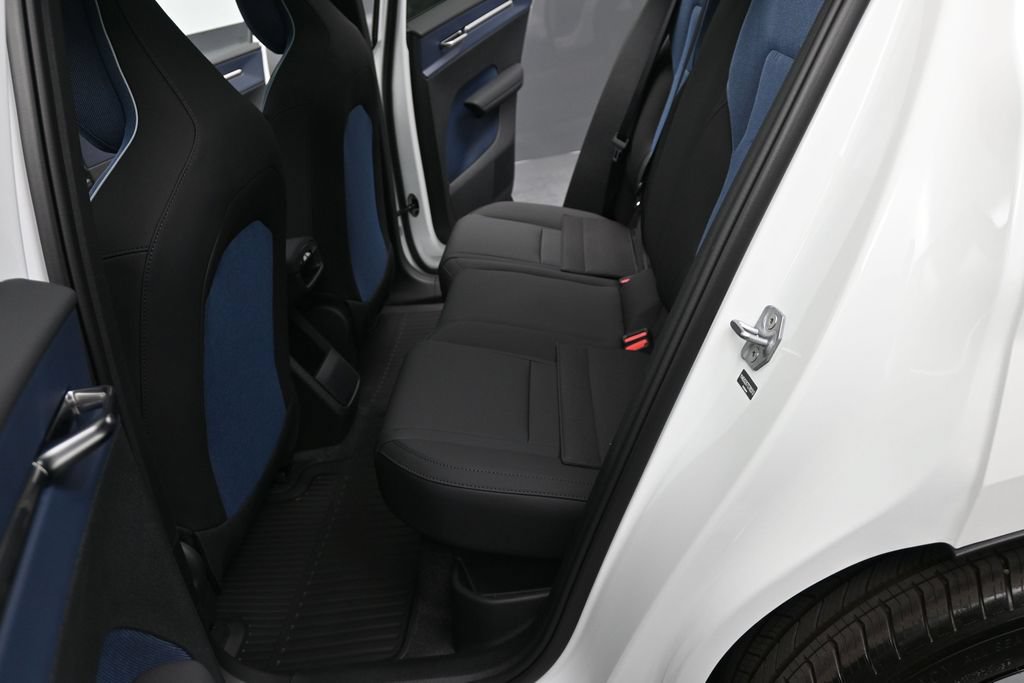 New 2026 Volvo EX30 Plus w/ Protection Package Premier AWD/4WD image 13