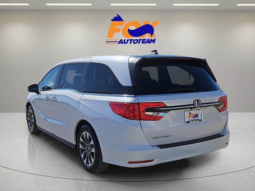 Used 2024 Honda Odyssey EX-L image 3