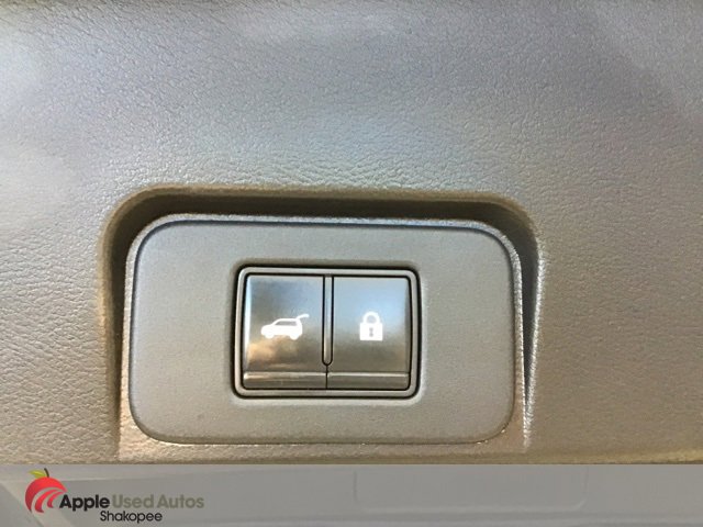 Used 2021 Nissan Rogue SV w/ Premium Package image 8