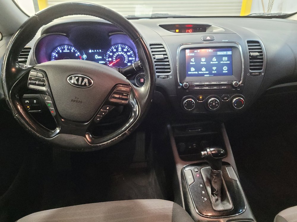 Used 2017 Kia Forte S w/ S Technology Package FWD image 22