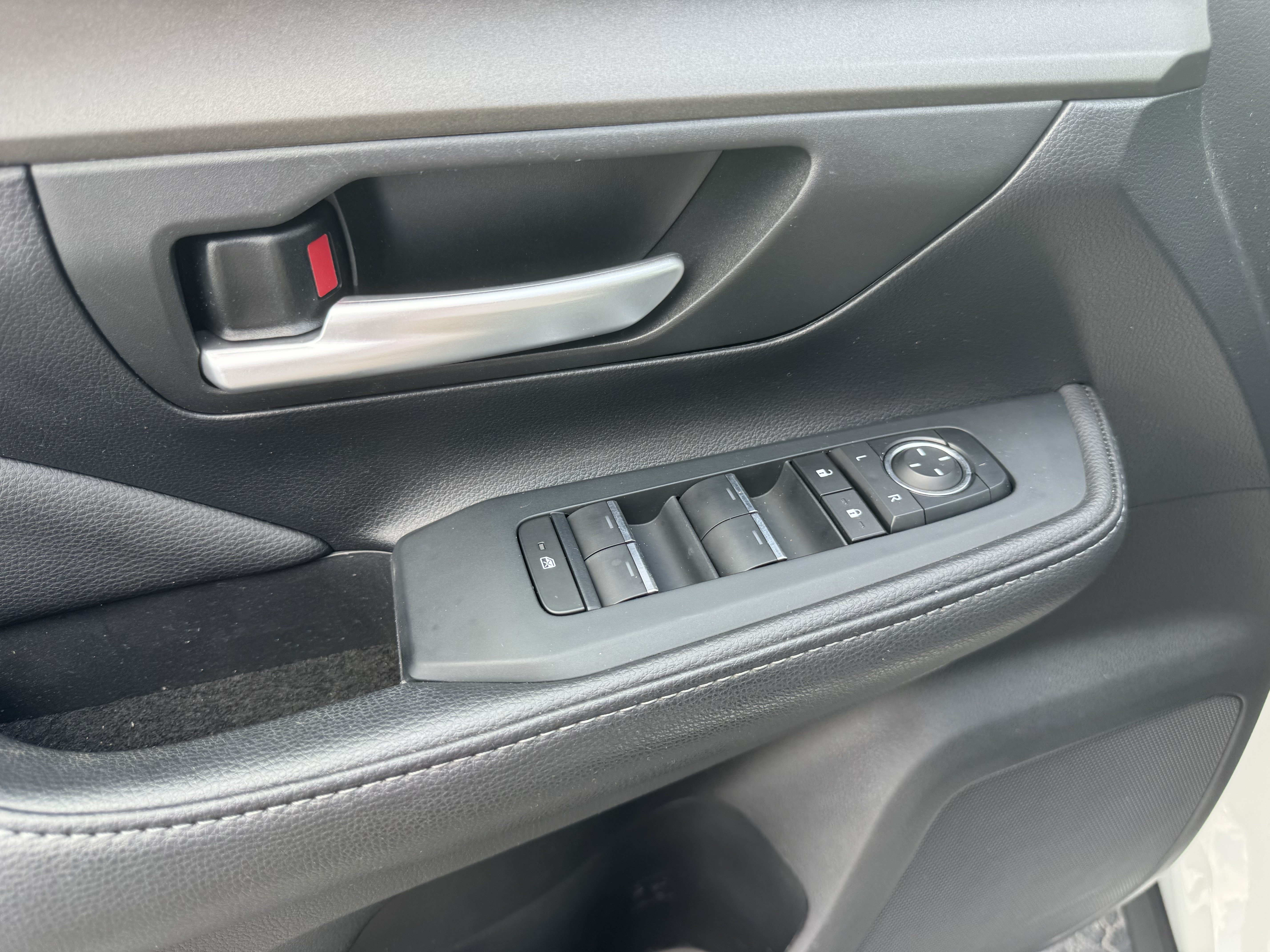 Used 2024 Toyota Grand Highlander AWD Hybrid image 14
