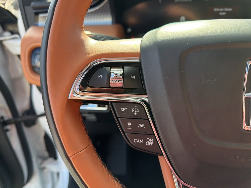 Certified 2022 Lincoln Nautilus Black Label w/ Class II Trailer Tow Package image 29