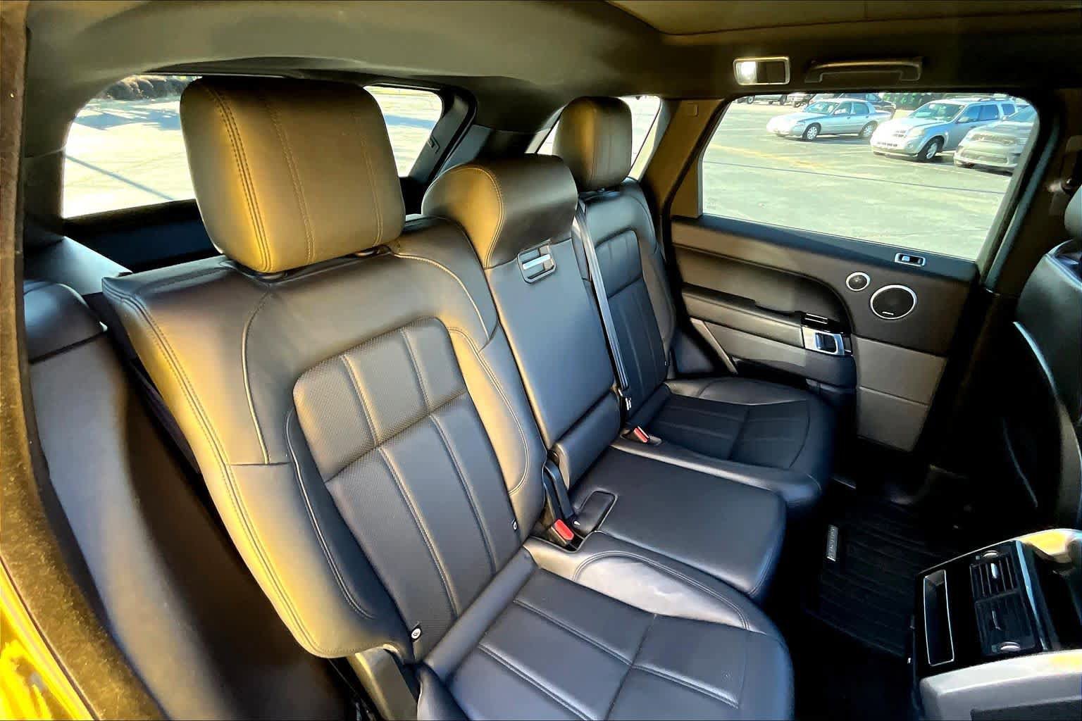 Used 2019 Land Rover Range Rover Sport HSE AWD/4WD image 20