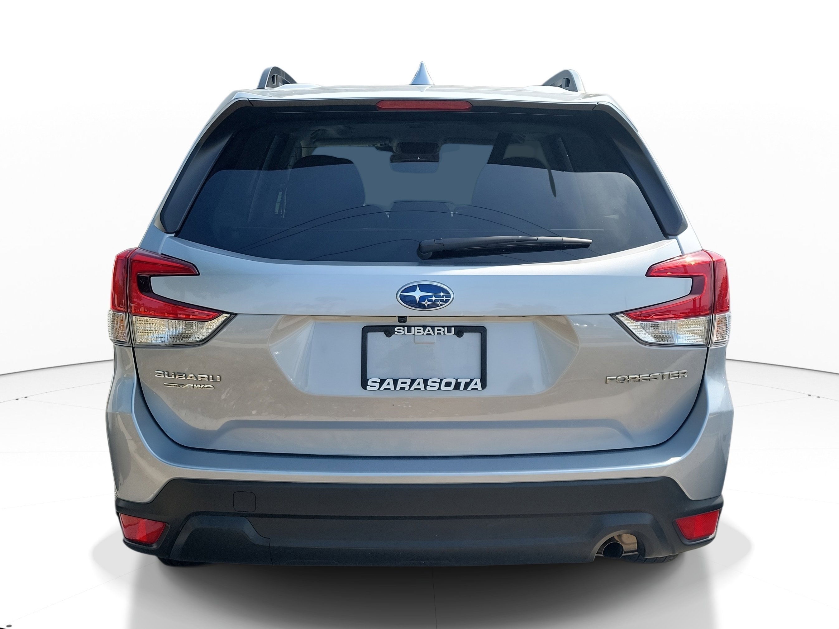 Used 2023 Subaru Forester Premium image 5