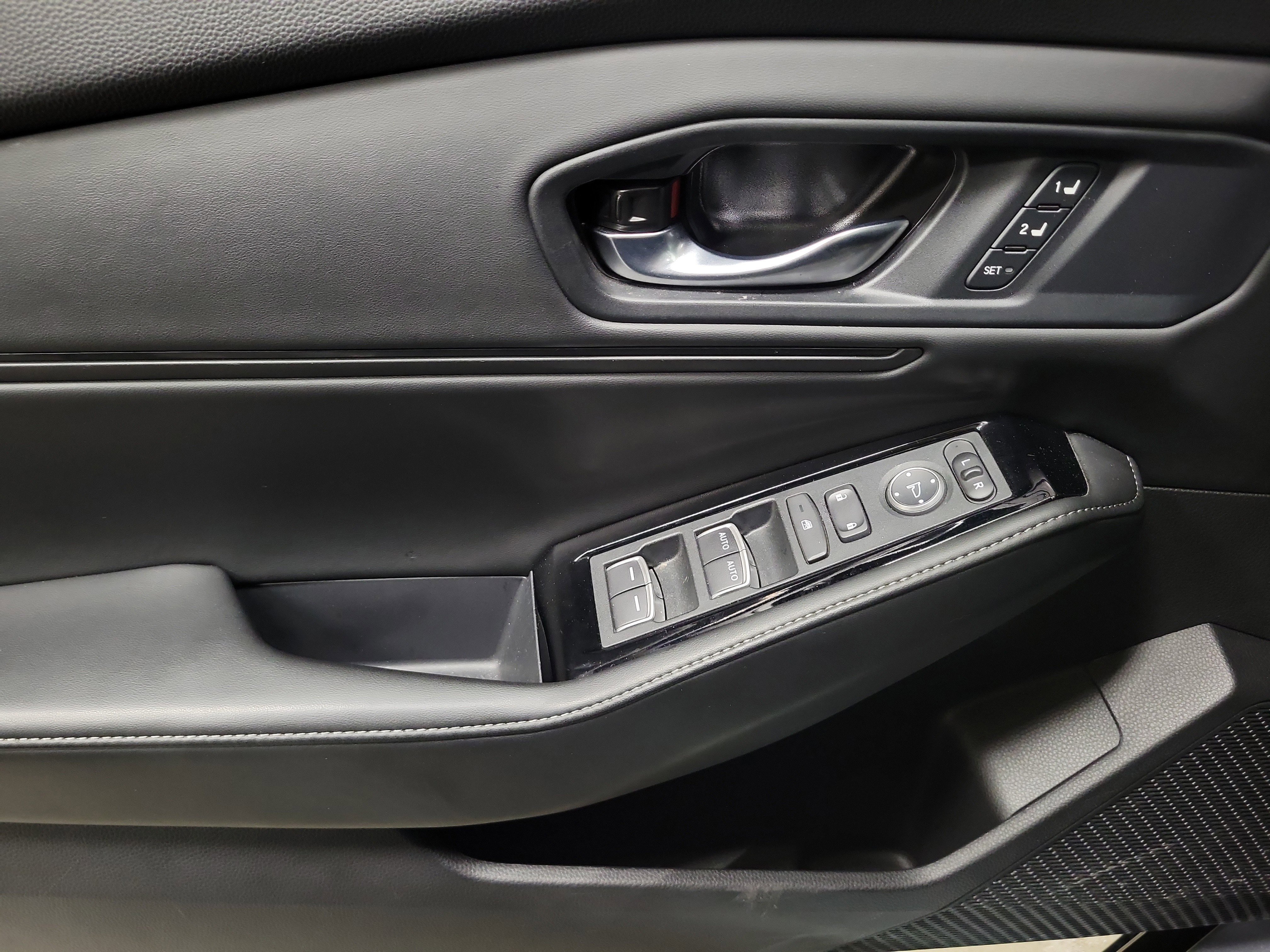 Used 2023 Honda Accord Touring image 21