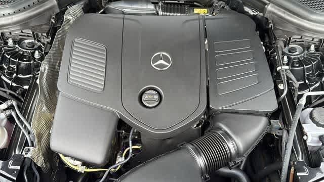 Used 2026 Mercedes-Benz GLC 300 4MATIC image 12