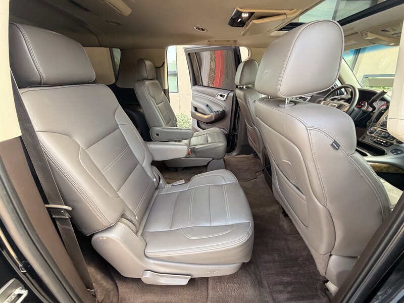 Used 2015 GMC Yukon XL Denali w/ Touring Package AWD/4WD image 30