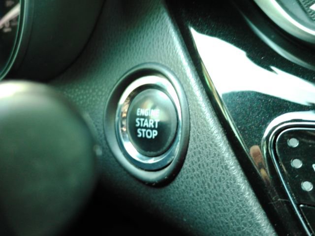 Used 2019 Toyota C-HR Limited image 39