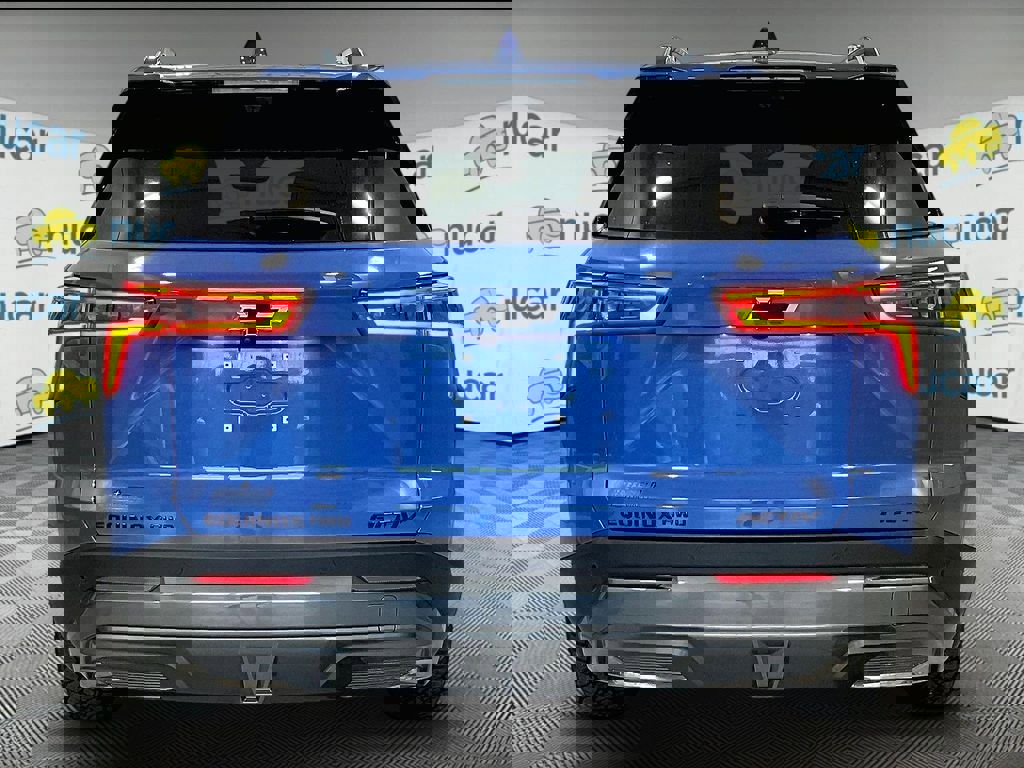 Used 2025 Chevrolet Equinox ACTIV w/ Safety and Technology Package AWD/4WD image 7