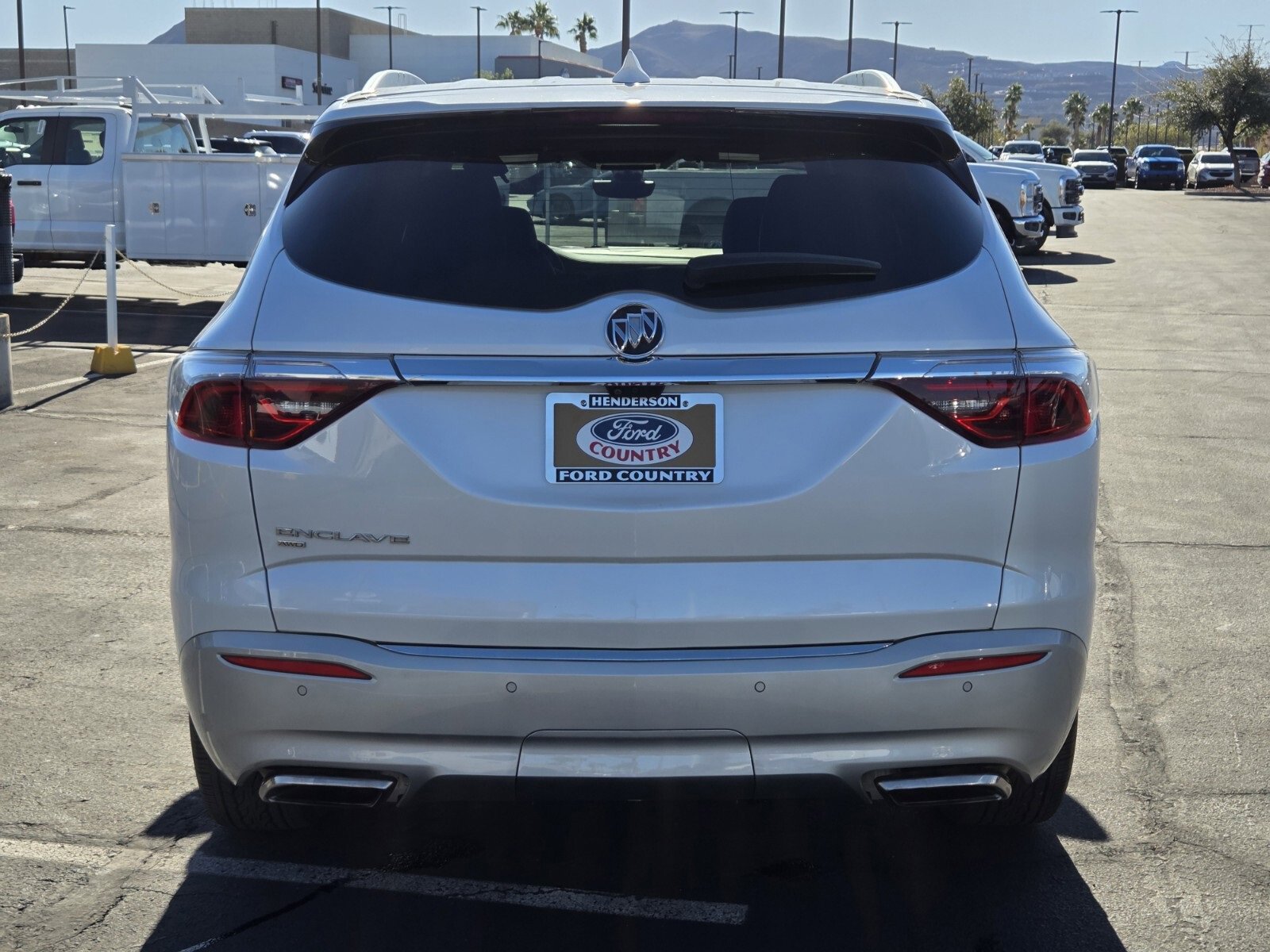 Used 2022 Buick Enclave Premium w/ Experience Buick Package image 5