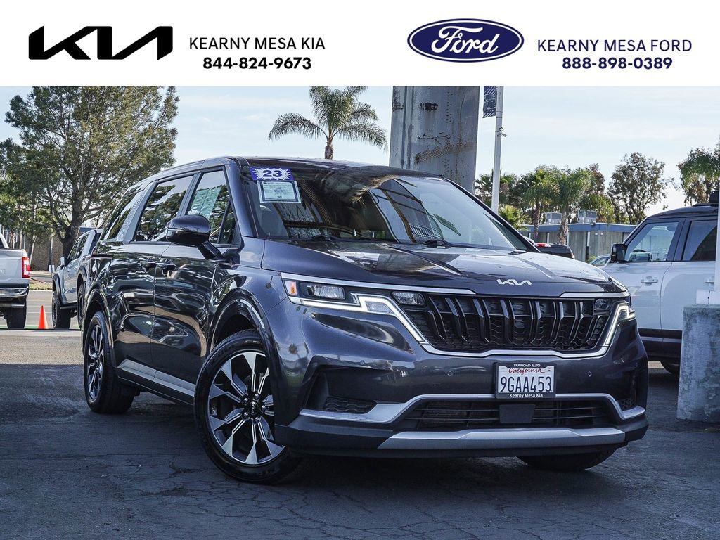 Used 2023 Kia Carnival EX