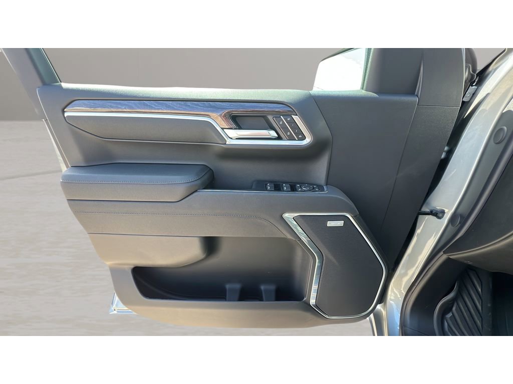 New 2026 Chevrolet Silverado 1500 LTZ w/ LTZ Premium Package image 26