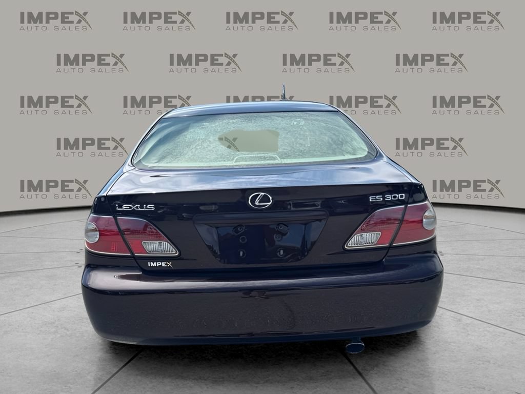 Used 2002 Lexus ES 330 FWD image 4