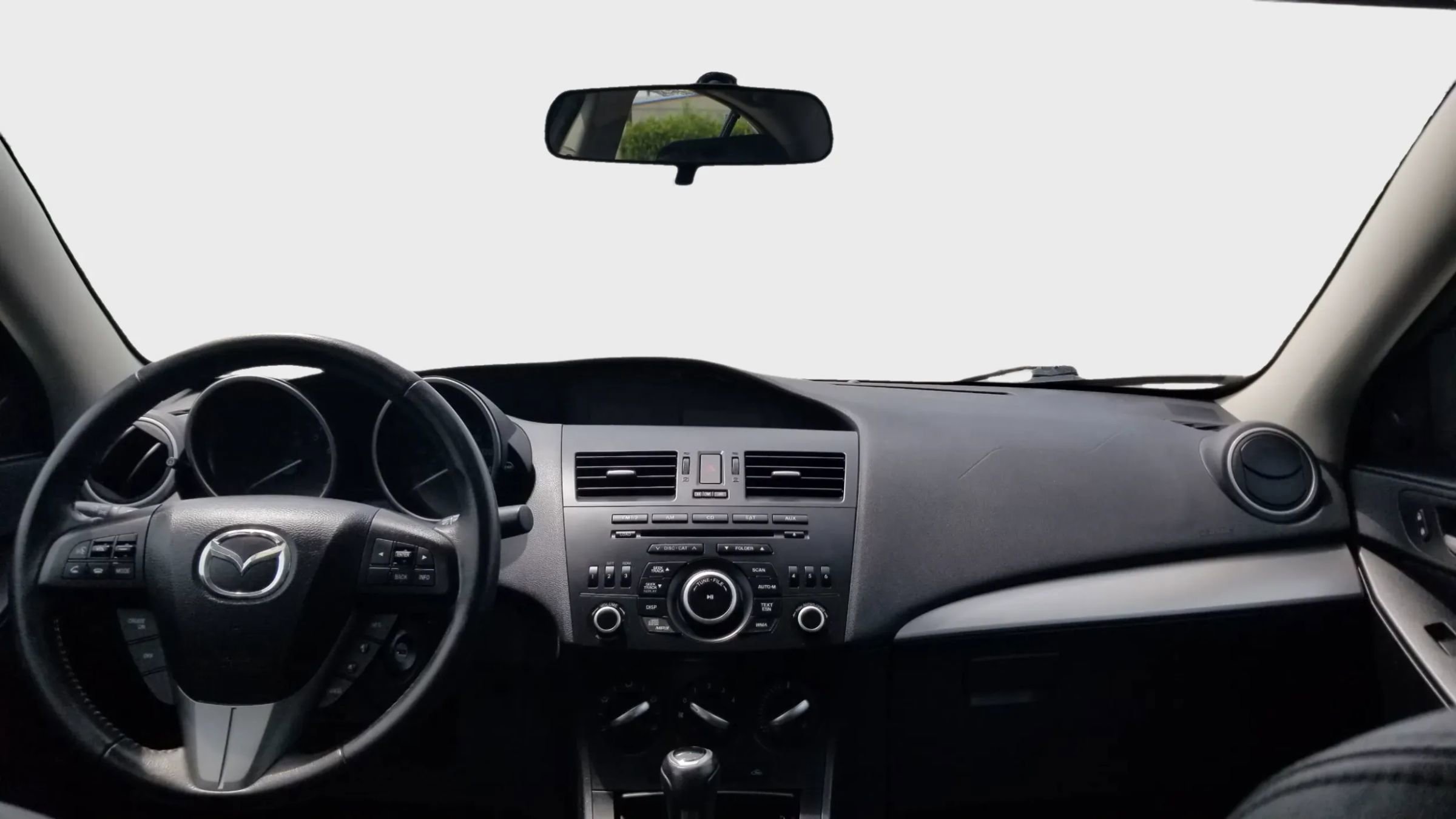 Used 2012 MAZDA MAZDA3 i Touring FWD image 17