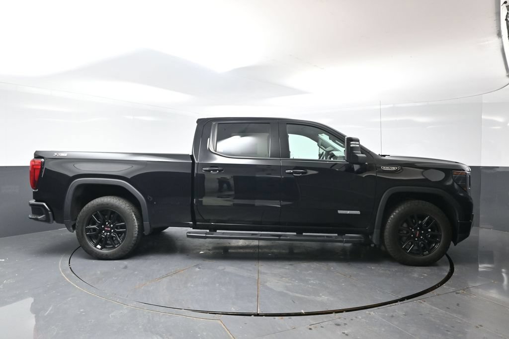 Used 2023 GMC Sierra 1500 Elevation w/ Preferred Package AWD/4WD image 3