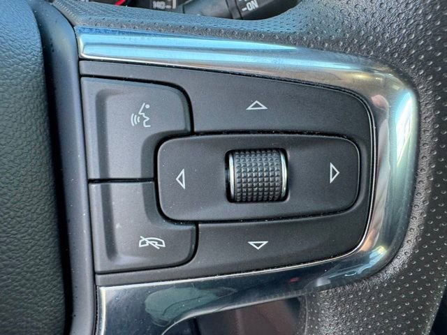 Used 2025 Chevrolet Blazer LT image 19