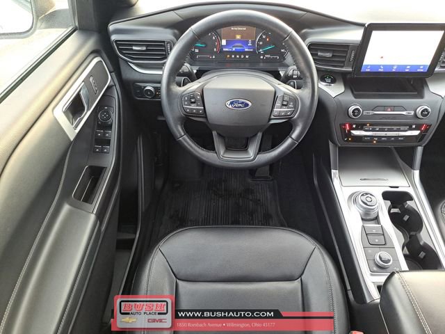 Used 2020 Ford Explorer XLT w/ Equipment Group 202A image 10